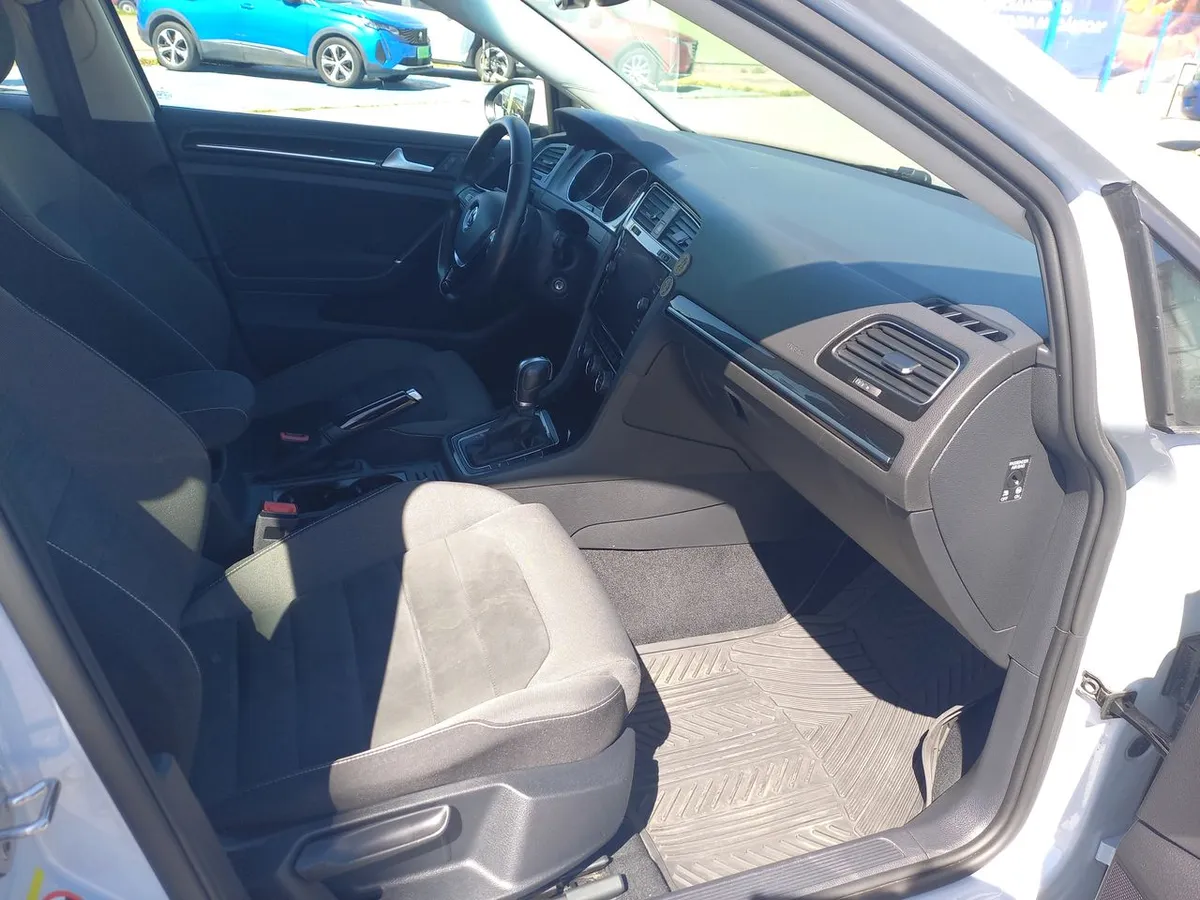 Volkswagen Golf 1.4 Highline 4x2 Hb At 5p año 2019