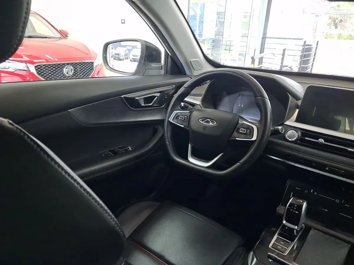 Chery Tiggo 7 Pro 1.5t Glx 4x2 Bicolor Cvt At 5p año 2023