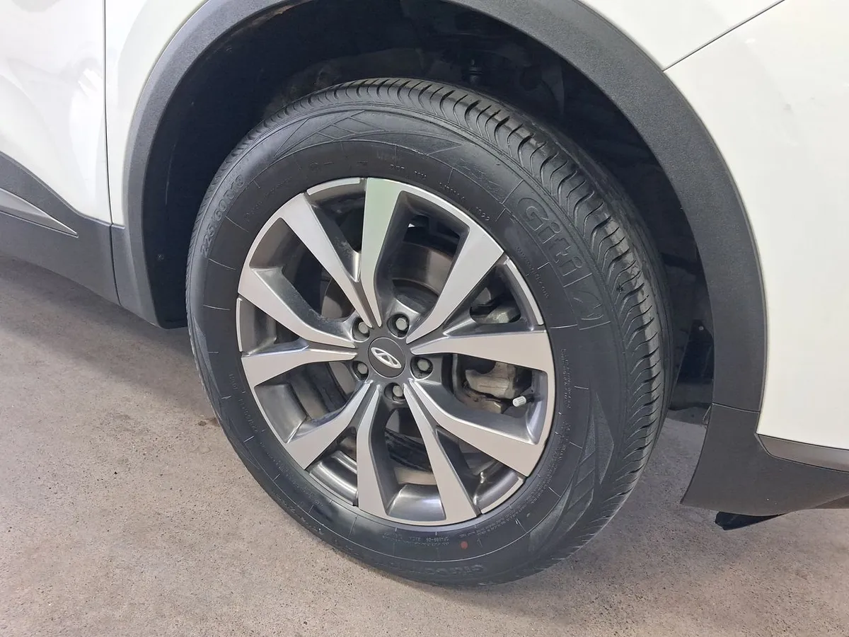 Chery Tiggo 7 Pro 1.5t Glx 4x2 Bicolor Cvt At 5p año 2023