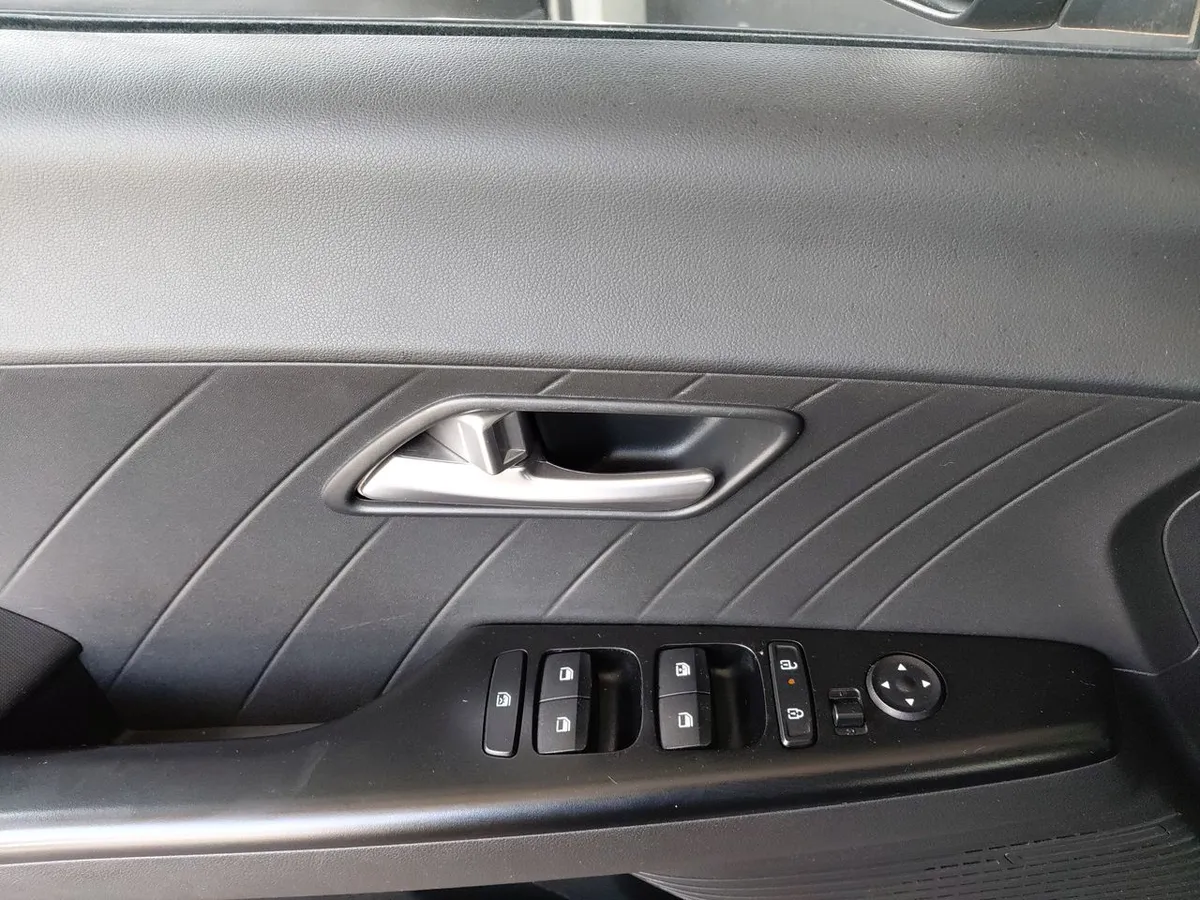 Hyundai Accent 1.4 Hci Plus 4x2 Mt 4p año 2024