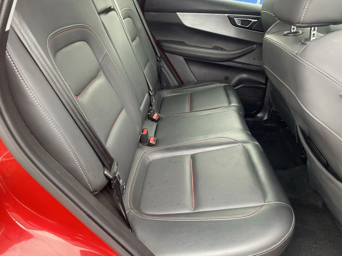 Chery Tiggo 7 Pro 1.5t Glx 4x2 Cvt At 5p año 2022