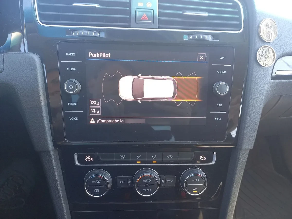 Volkswagen Golf 1.4 Highline 4x2 Hb At 5p año 2019