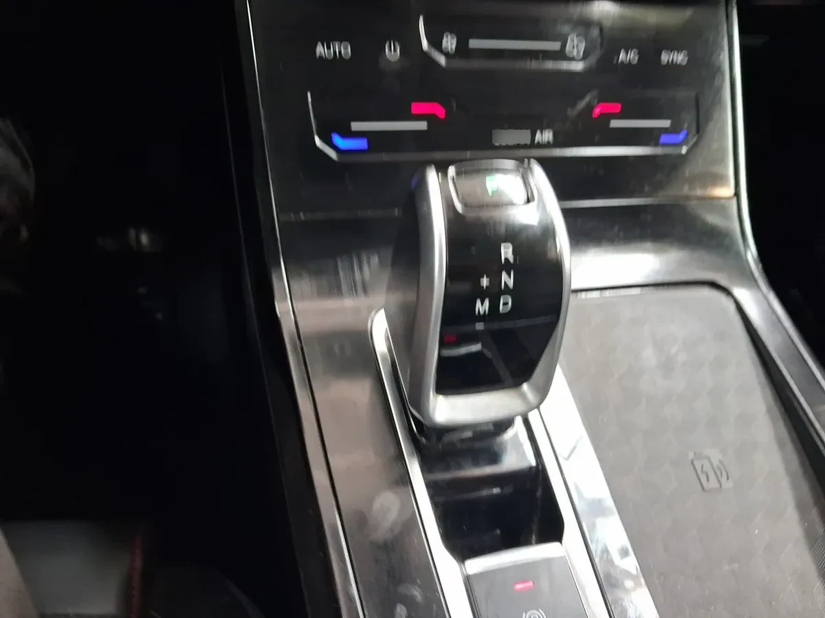 Chery Tiggo 7 Pro 1.5t Glx 4x2 Bicolor Cvt At 5p año 2023