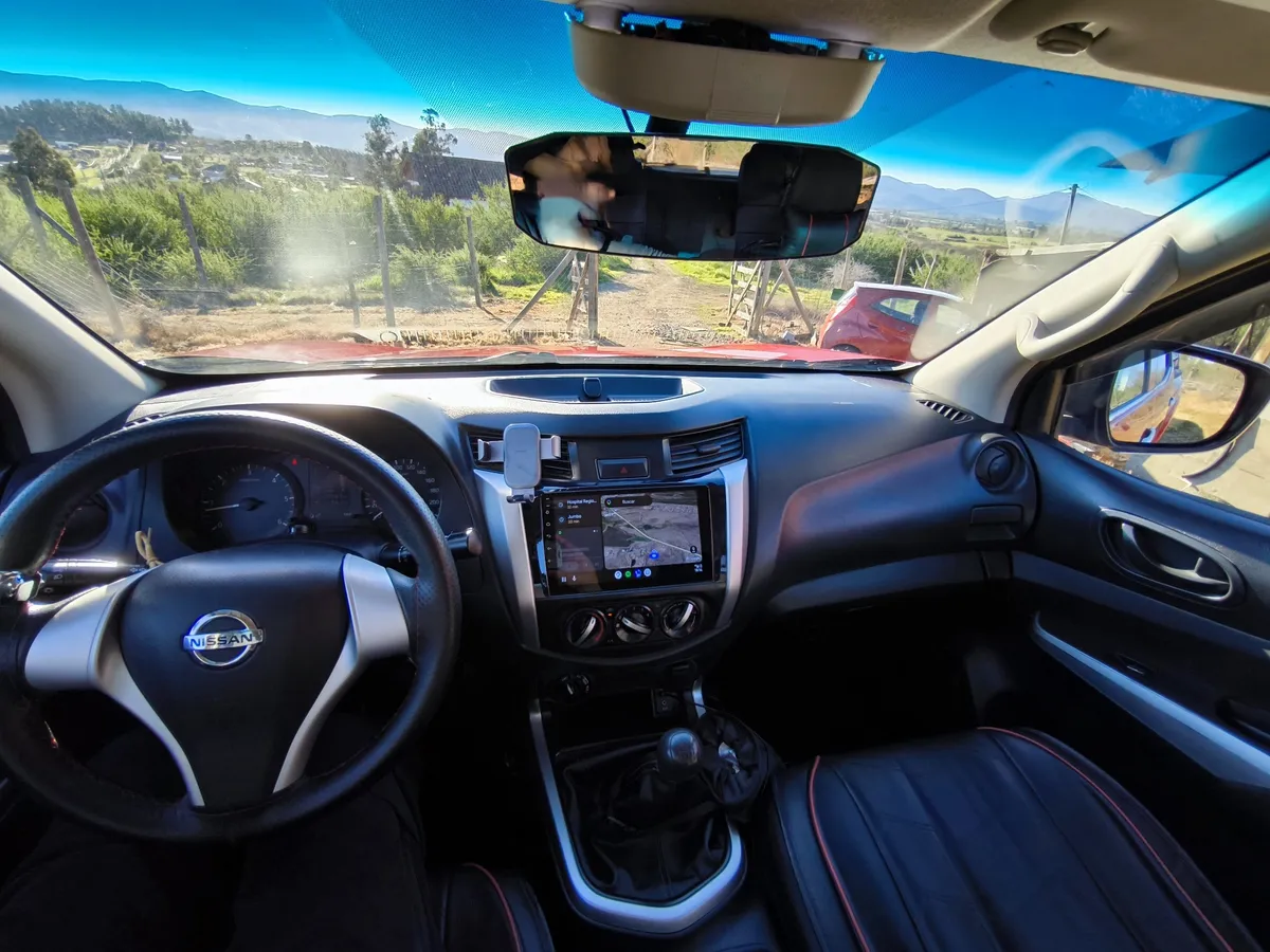 NISSAN NP300 2.3 Dsl Dc Se Mt 4wd año 2018