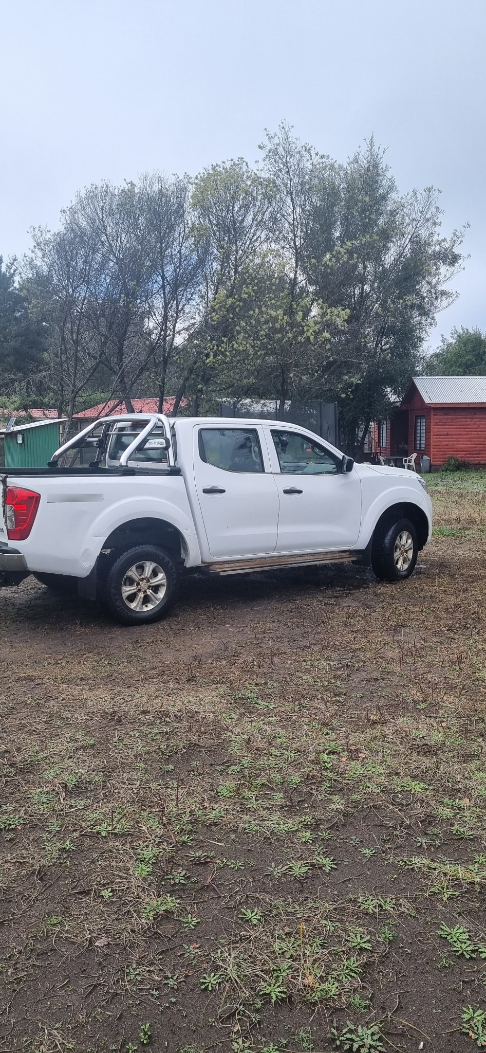 NISSAN NP300 2.3 Dsl Dc Le Mt 4wd año 2018