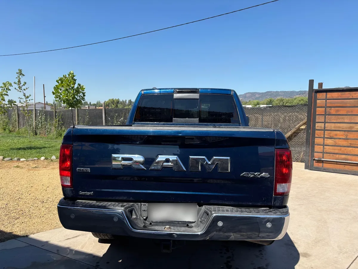 RAM 1500 3.6 Crew Cab Big Horn E-Torque At 4x4 Hibrido año 2021