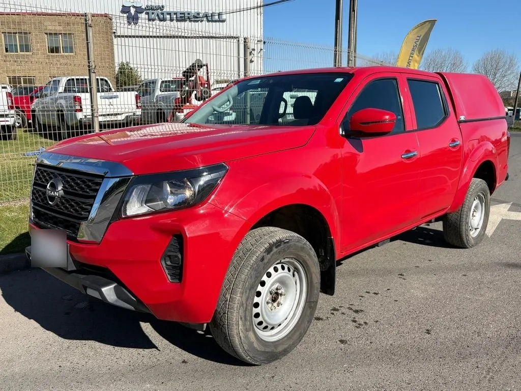 Nissan Navara Dc 2.3 Mt 4x4 año 2024