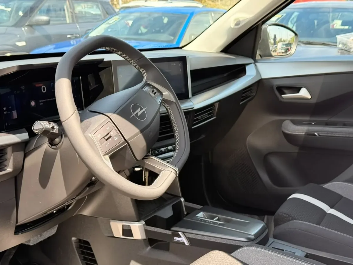 OPEL CROSSLAND X 1.2 T Gs 136hp At Hibrido año 2026