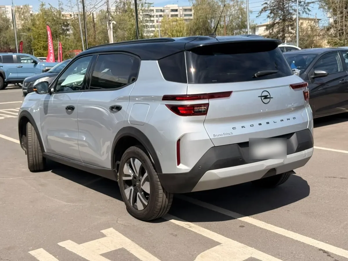 OPEL CROSSLAND X 1.2 T Gs 136hp At Hibrido año 2026