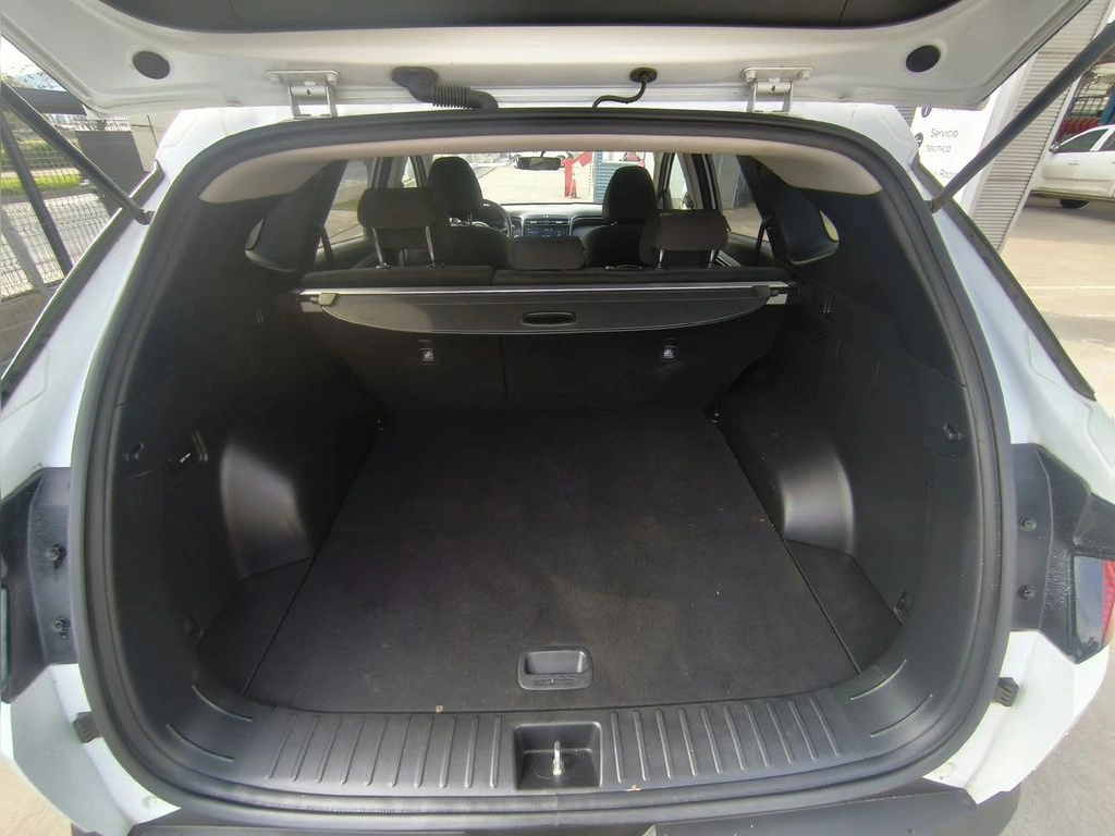 Hyundai Tucson Nx4 Mpi 4x4 2.0 Aut año 2023