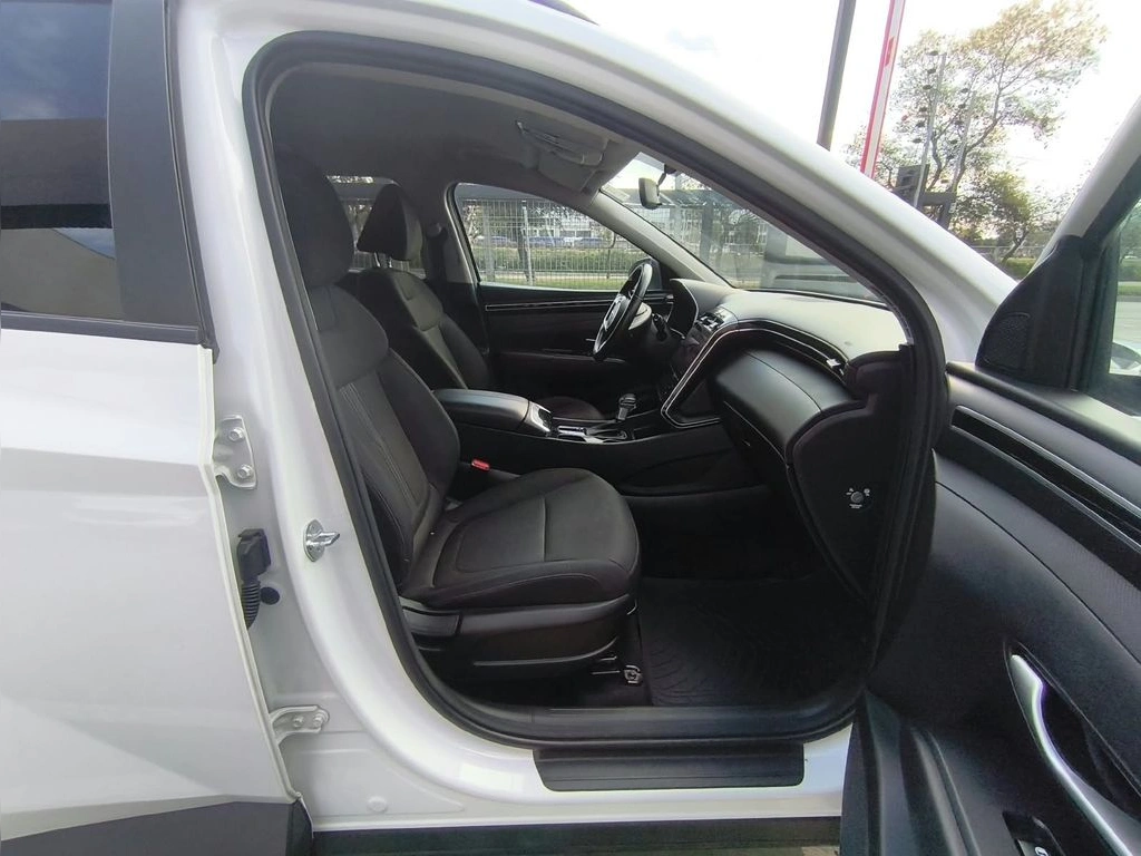 Hyundai Tucson Nx4 Mpi 4x4 2.0 Aut año 2023