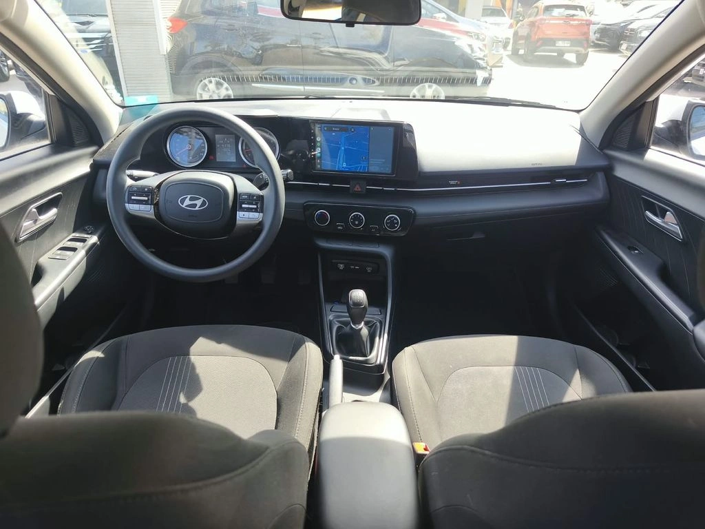 Hyundai Accent 1.5 Plus Mt año 2026