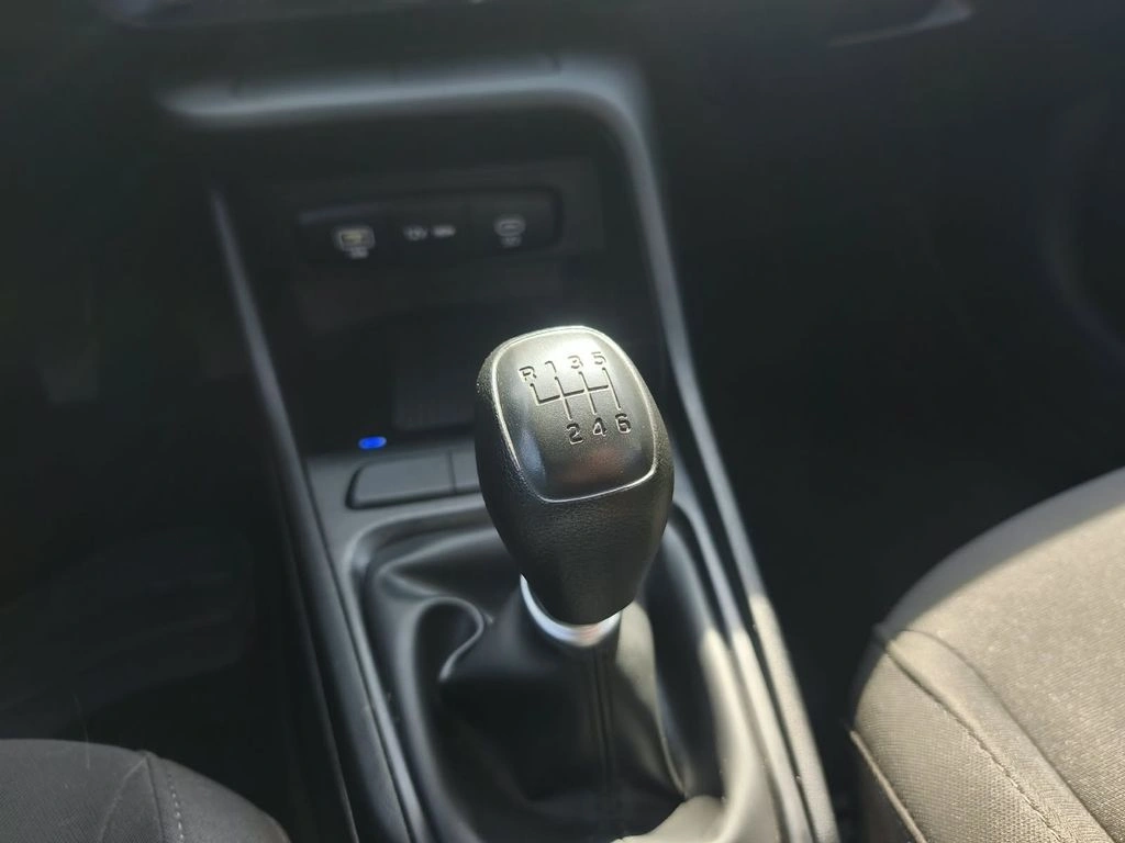 Hyundai Accent 1.5 Plus Mt año 2026