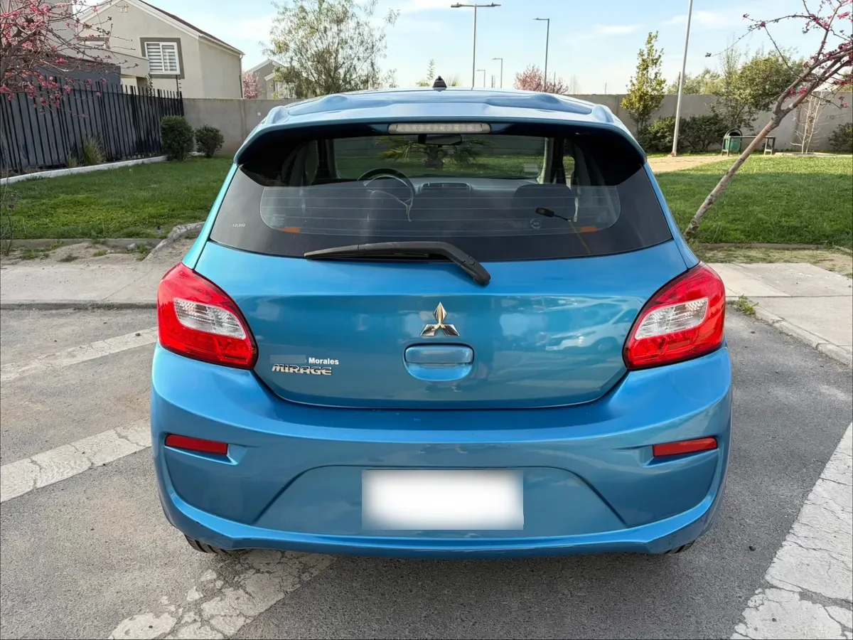 MITSUBISHI MIRAGE 1.2 Gls Mt año 2019