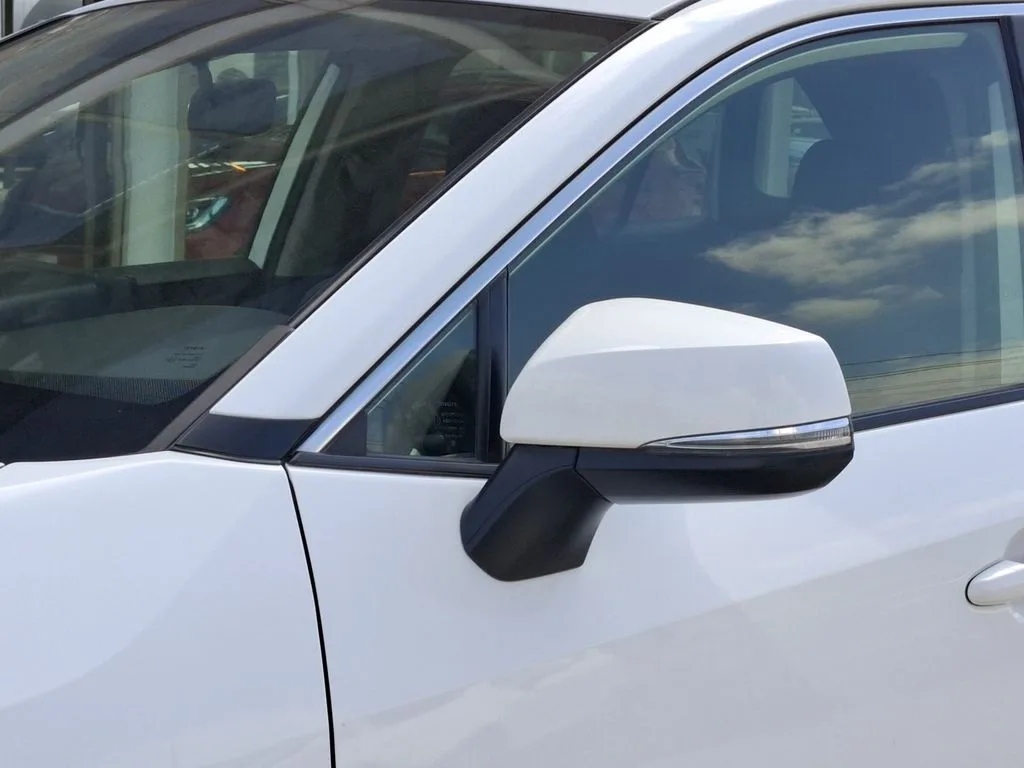 Toyota Rav4 Le año 2023