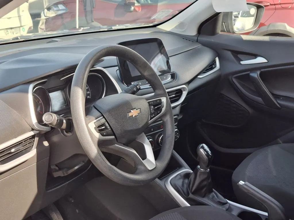 Chevrolet Tracker 1.2t Ls Mt 5p año 2022