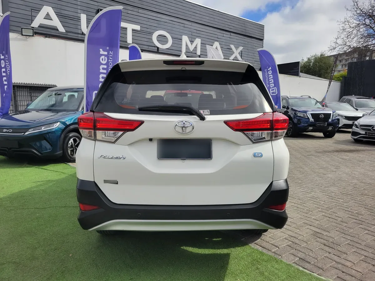 TOYOTA RUSH 1.5 Xli At año 2022