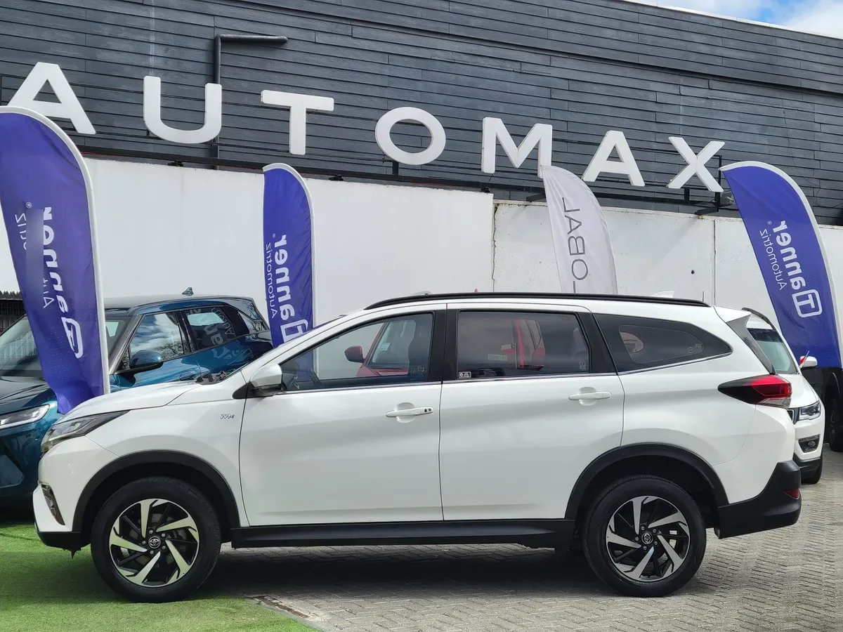 TOYOTA RUSH 1.5 Xli At año 2022