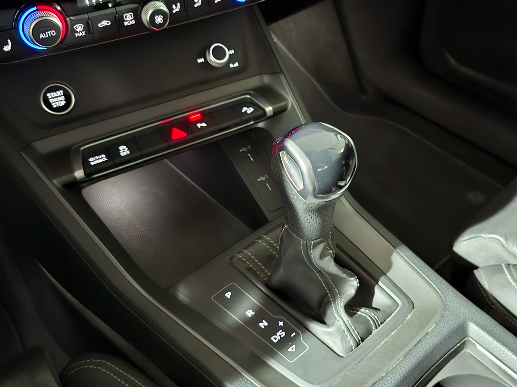 Audi Q3 1.4 35 Tfsi S Line año 2025