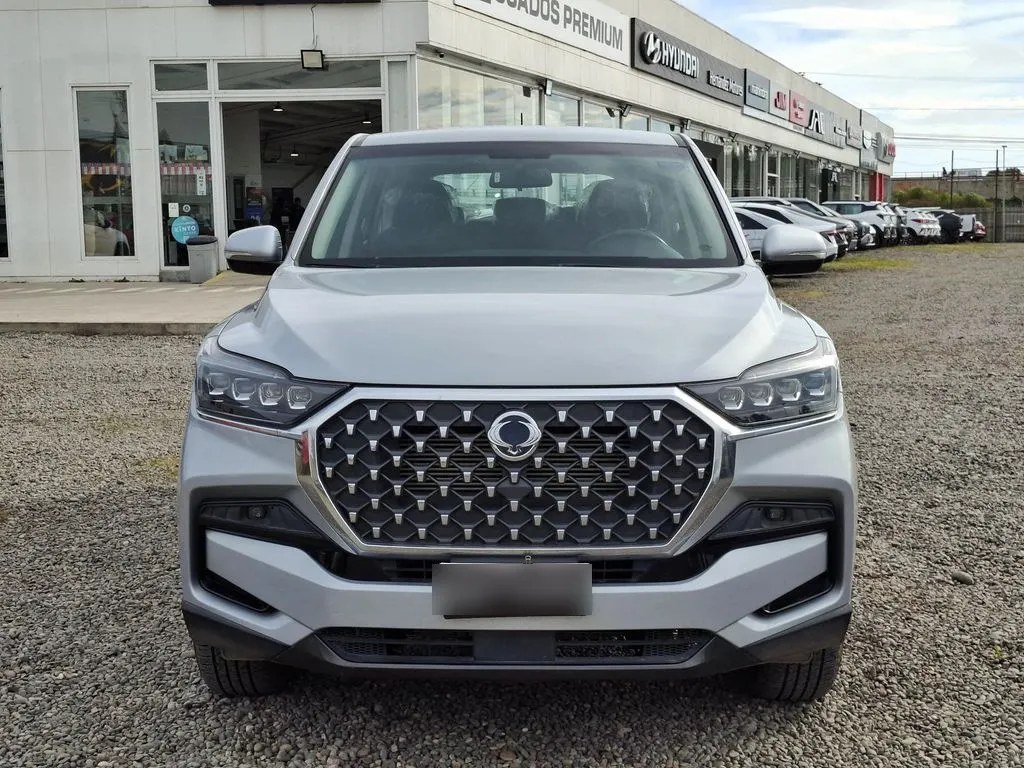 Ssangyong Rexton New Rexton 2.0 At año 2024