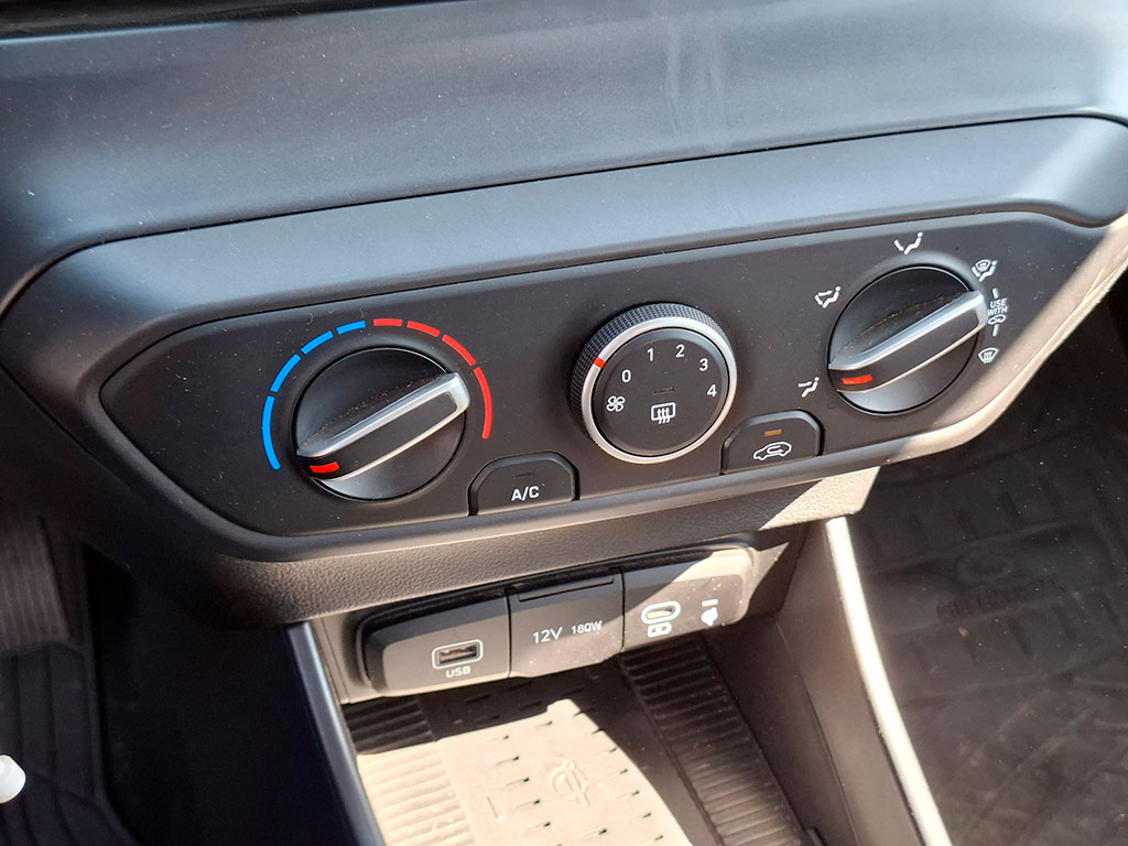 Hyundai I20 11.4 Mt Plus año 2025