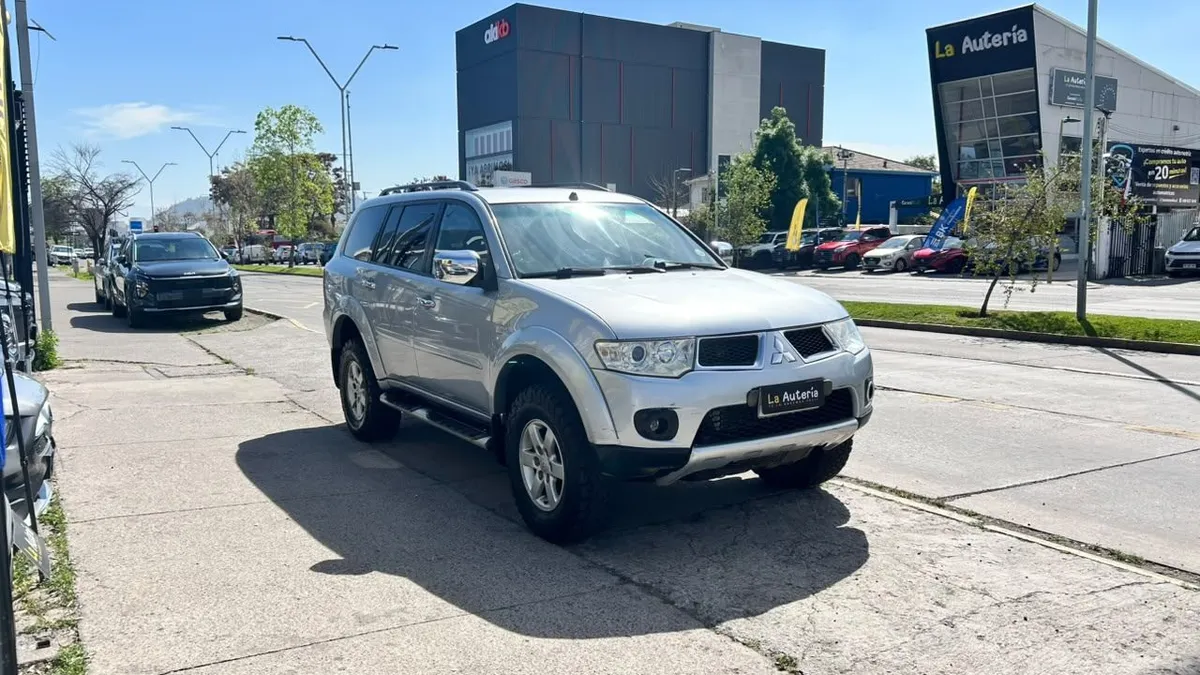 Mitsubishi Montero Sport G2 4x4 2.5 Aut año 2012