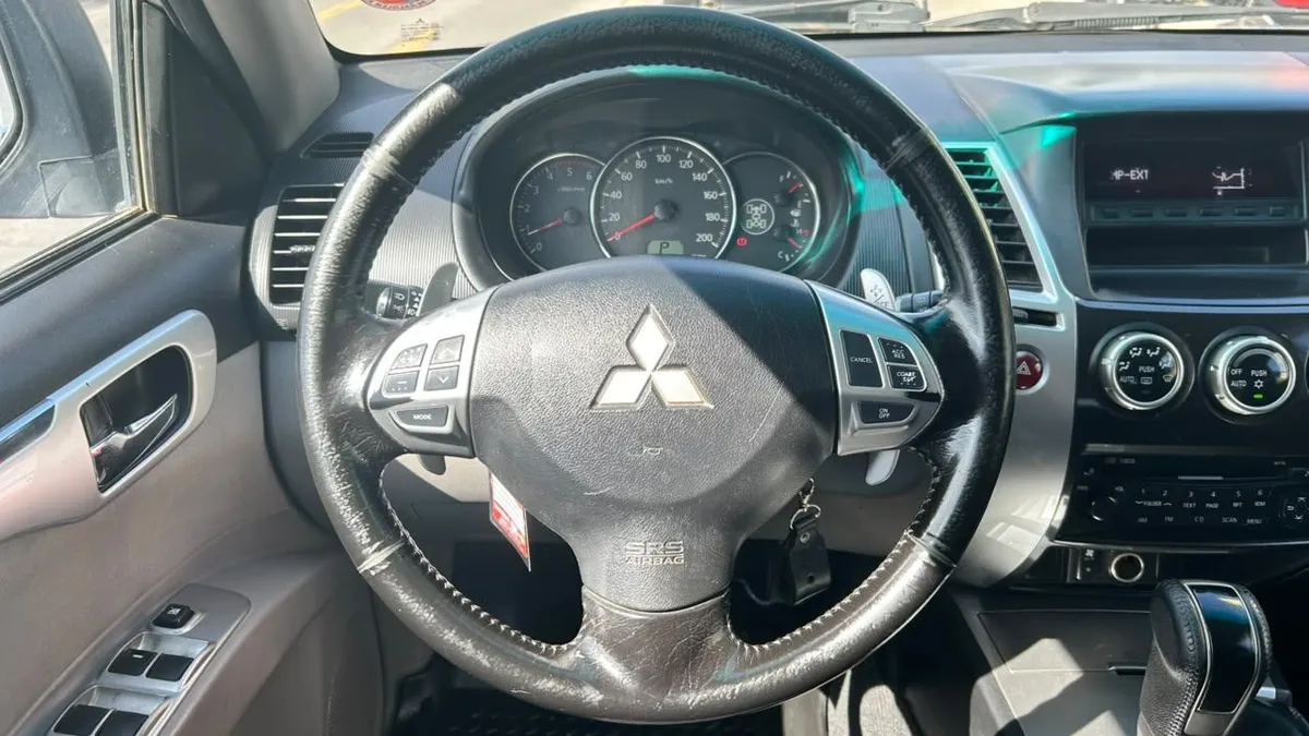 Mitsubishi Montero Sport G2 4x4 2.5 Aut año 2012