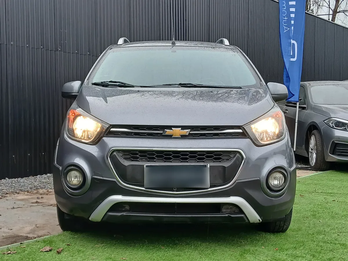 CHEVROLET SPARK GT 1.2 Lt Ml Ac Full Mt año 2020