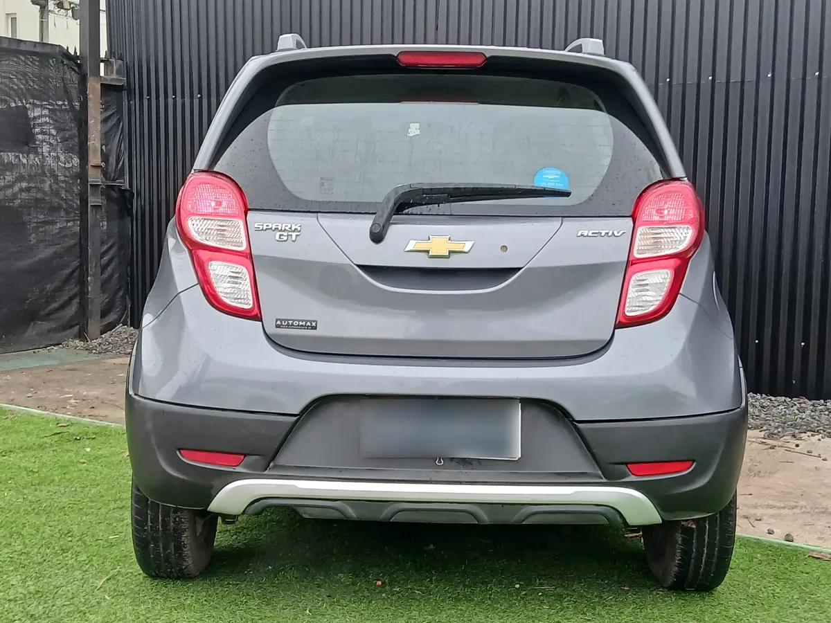 CHEVROLET SPARK GT 1.2 Lt Ml Ac Full Mt año 2020