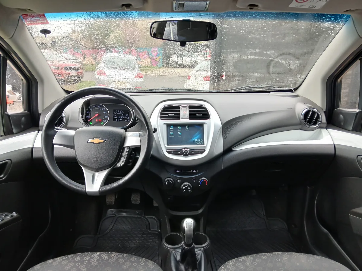 CHEVROLET SPARK GT 1.2 Lt Ml Ac Full Mt año 2020