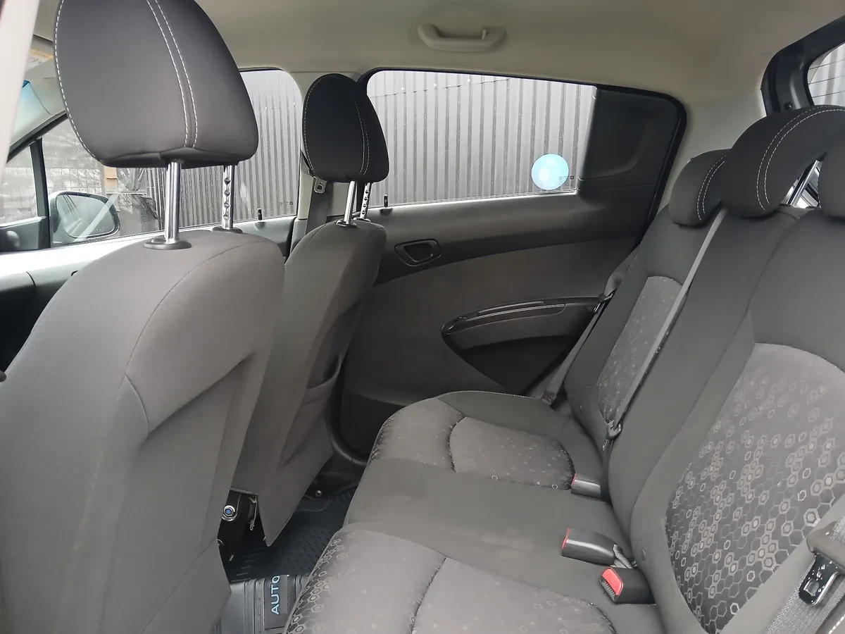 CHEVROLET SPARK GT 1.2 Lt Ml Ac Full Mt año 2020