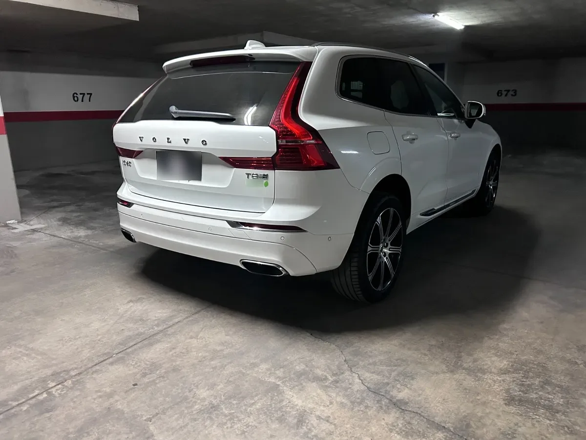 VOLVO XC60 2.4 T6 R-Design At 4x4 año 2020