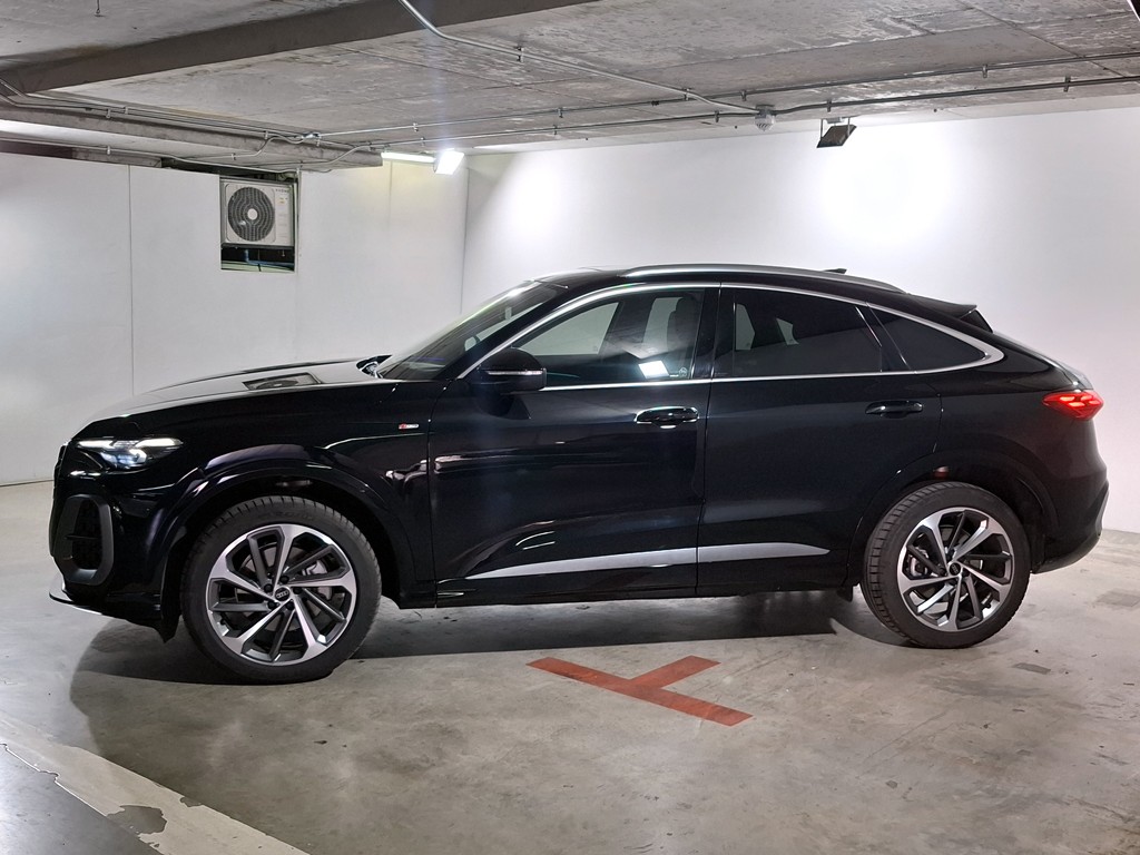 Audi Q5 Sportback Tfsi Quattro S Line año 2026