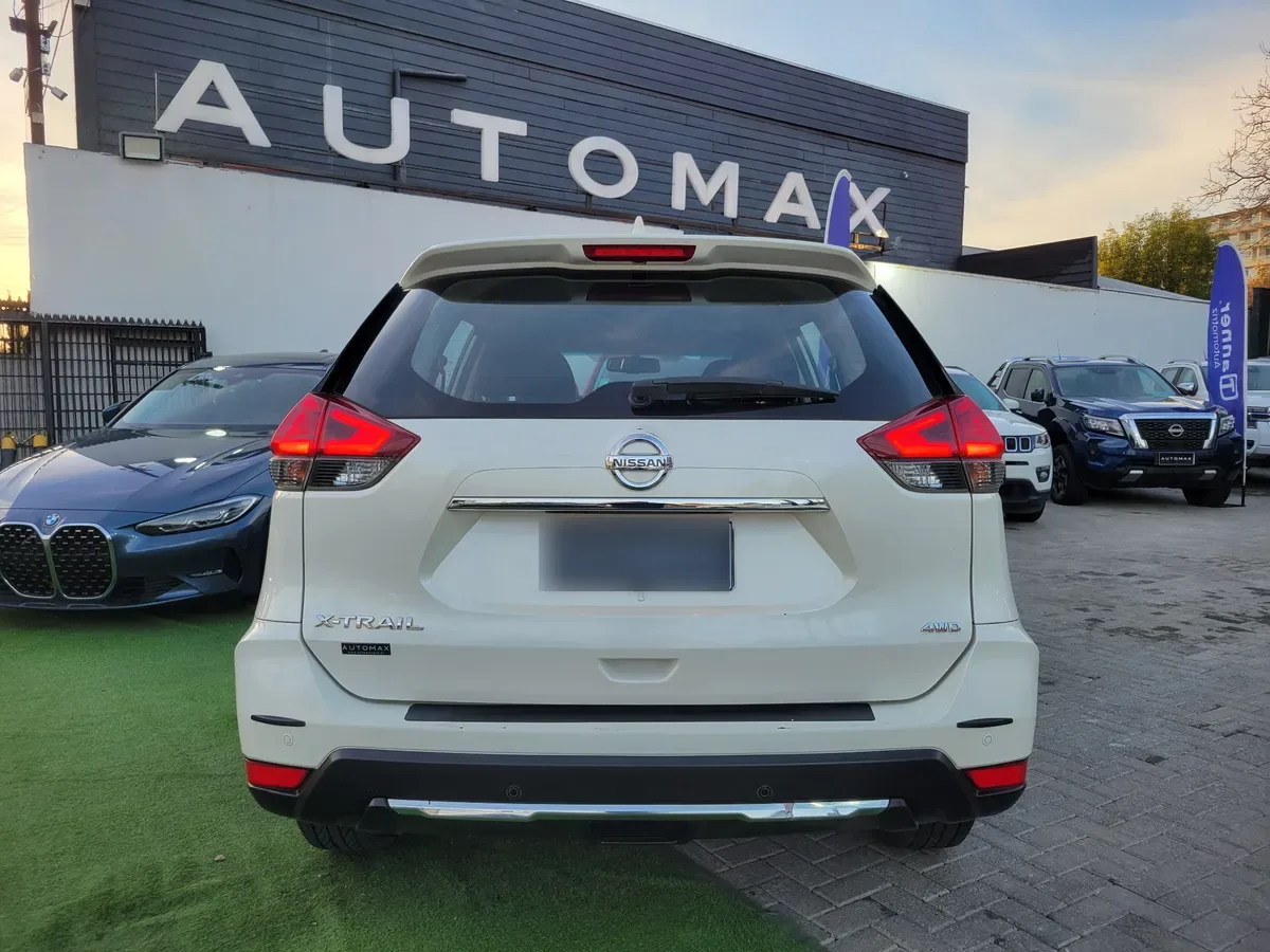 NISSAN X-TRAIL 2.5 Sense 2row At 4x4 año 2020