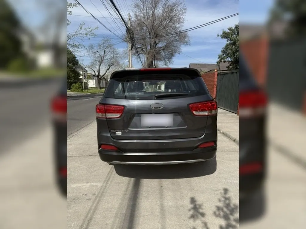 Kia Sorento 2.4 Ex 4x2 año 2015