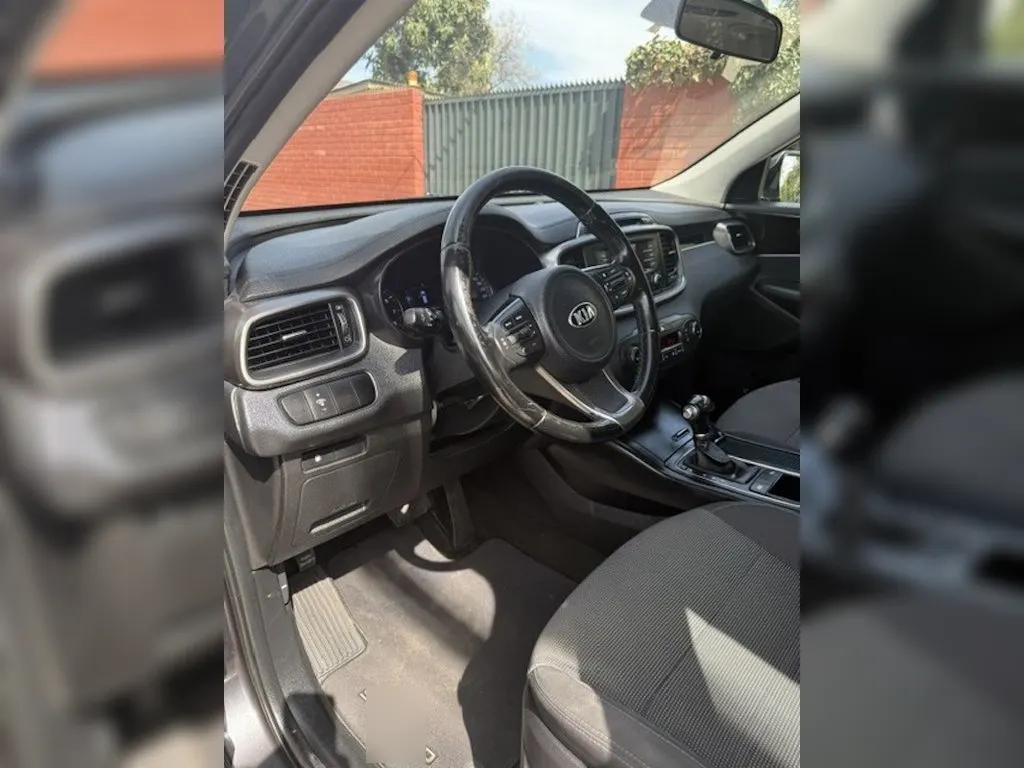 Kia Sorento 2.4 Ex 4x2 año 2015