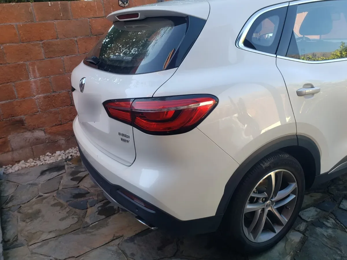 MG Hs 1.5t Dct Dlx At año 2022
