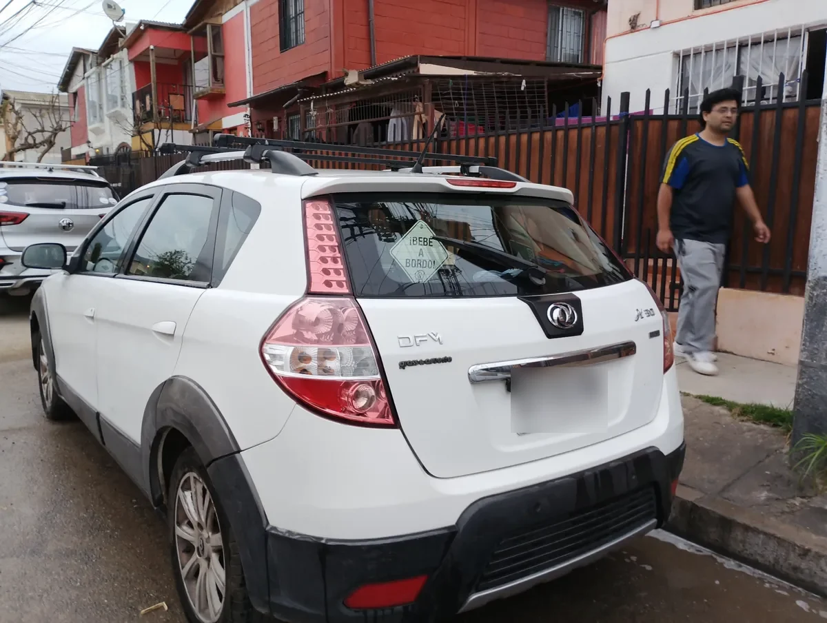 DONGFENG H30 1.6 Noble Mt año 2014