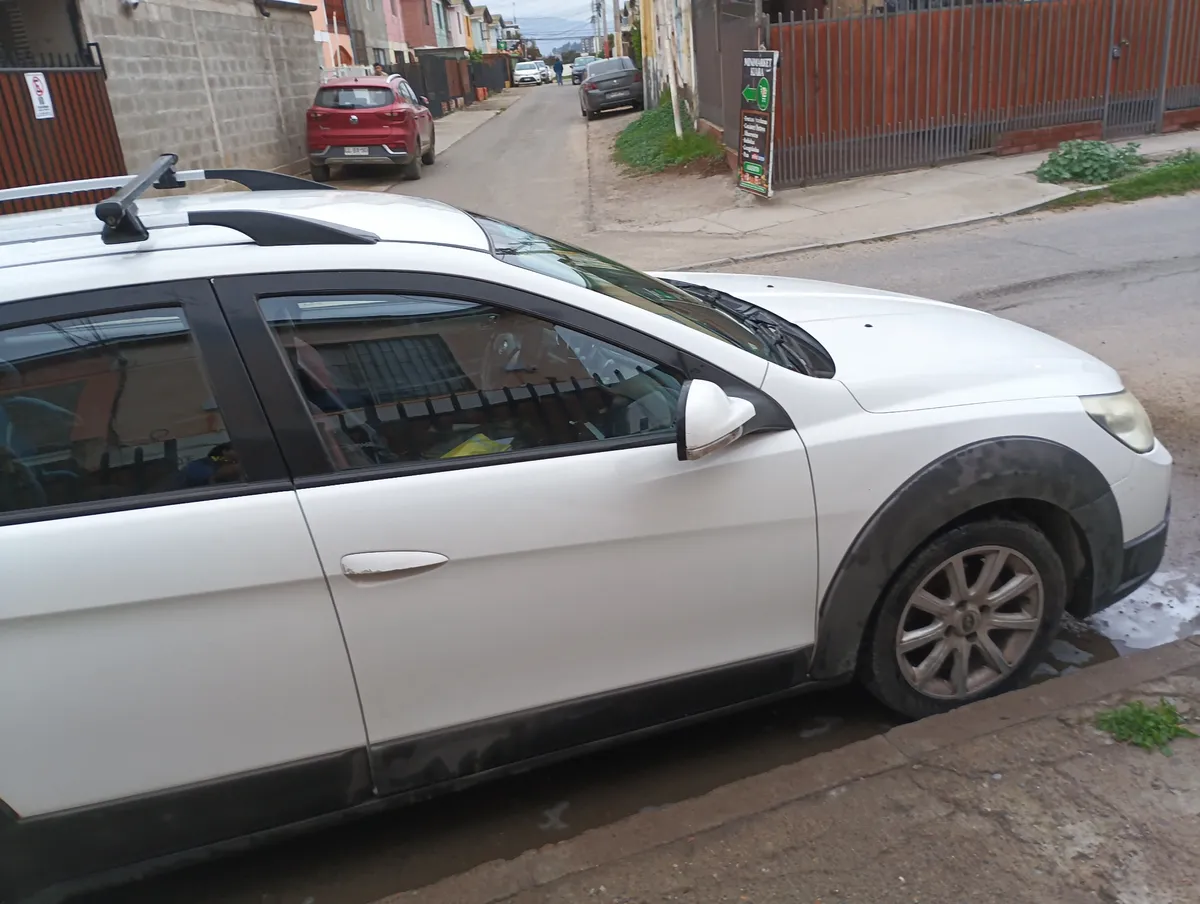 DONGFENG H30 1.6 Noble Mt año 2014