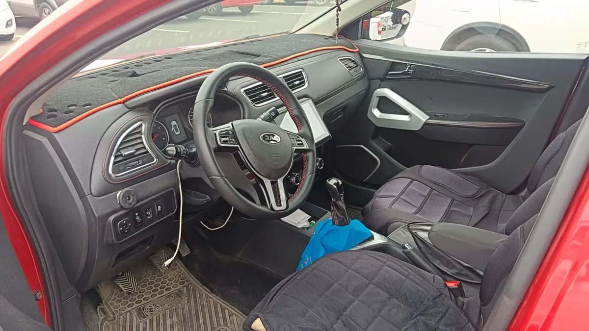 JAC JS2 1.5 Comfort Smart Mt año 2022