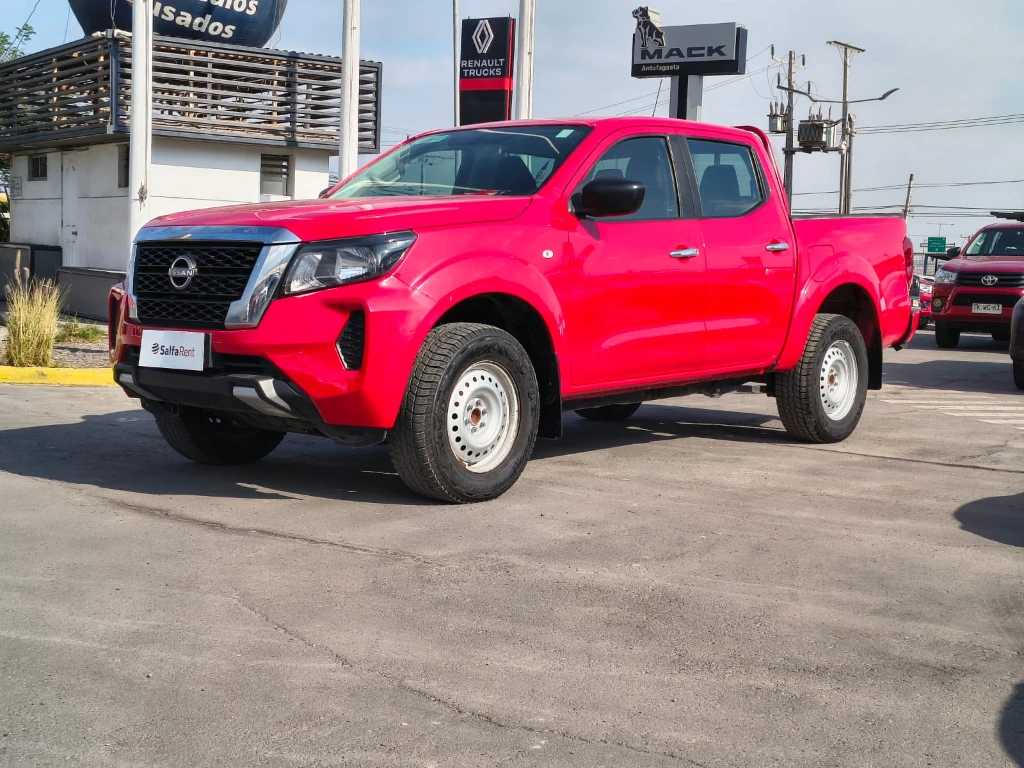 Nissan Navara Dc 4x2 2.3tdi Se año 2023