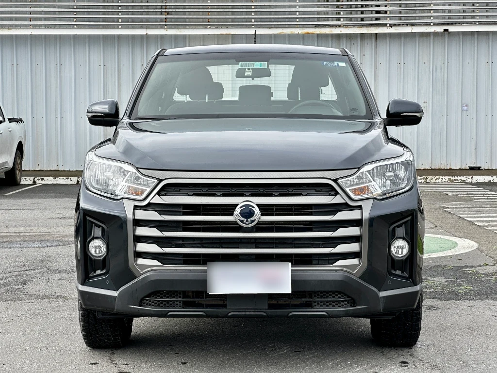 Ssangyong Grand Musso Grand Musso 2.2 4x2 Mt Full-Ql612 año 2023