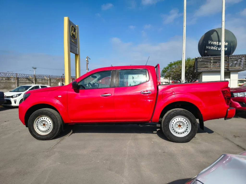 Nissan Navara Dc 4x2 2.3tdi Se año 2023