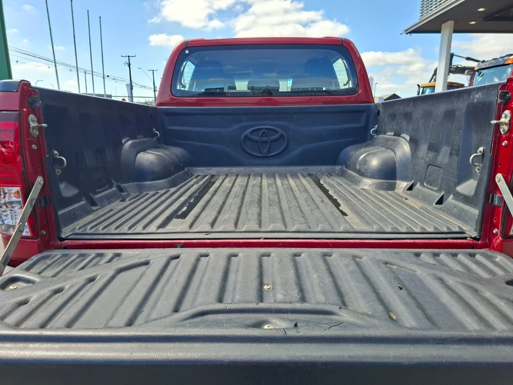 Toyota Hilux Dc 4x4 2.4 D Dx Mt año 2022