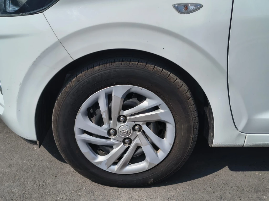 Hyundai Grand I10 I-10 Ai3 Hb 1.2 Mt Plus año 2023