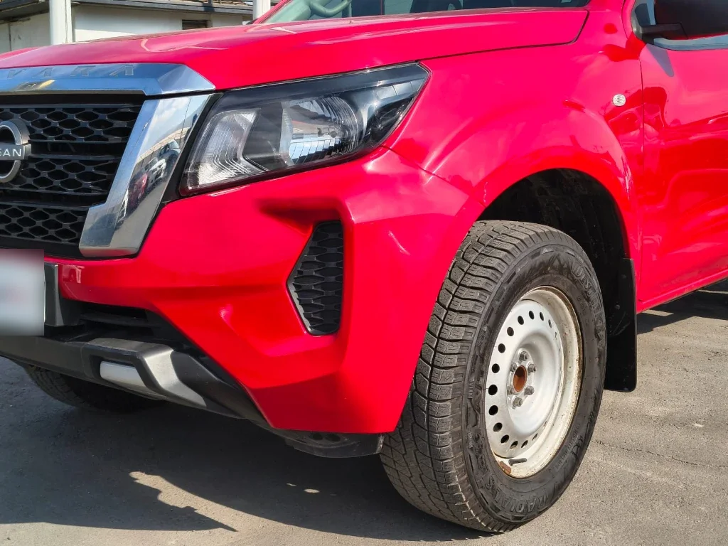 Nissan Navara Dc 4x2 2.3tdi Se año 2023