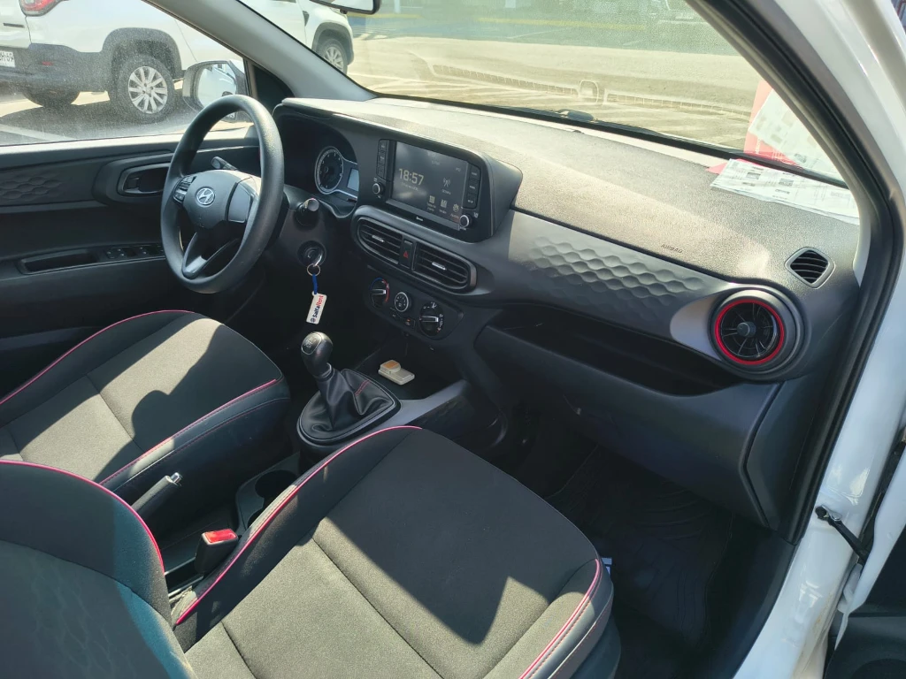 Hyundai Grand I10 I-10 Ai3 Hb 1.2 Mt Plus año 2023
