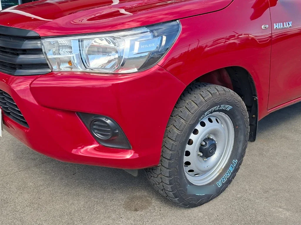 Toyota Hilux Dc 4x4 2.4 D Dx Mt año 2022