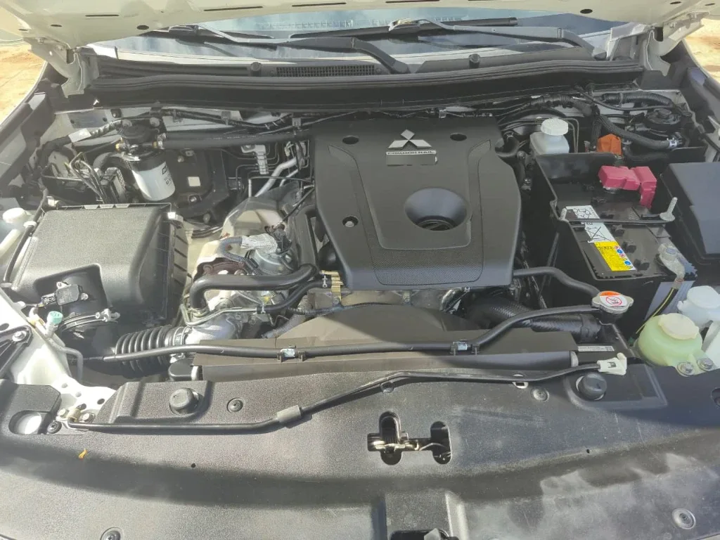 Mitsubishi L200 Katana Crm 4x4 2.4 año 2022