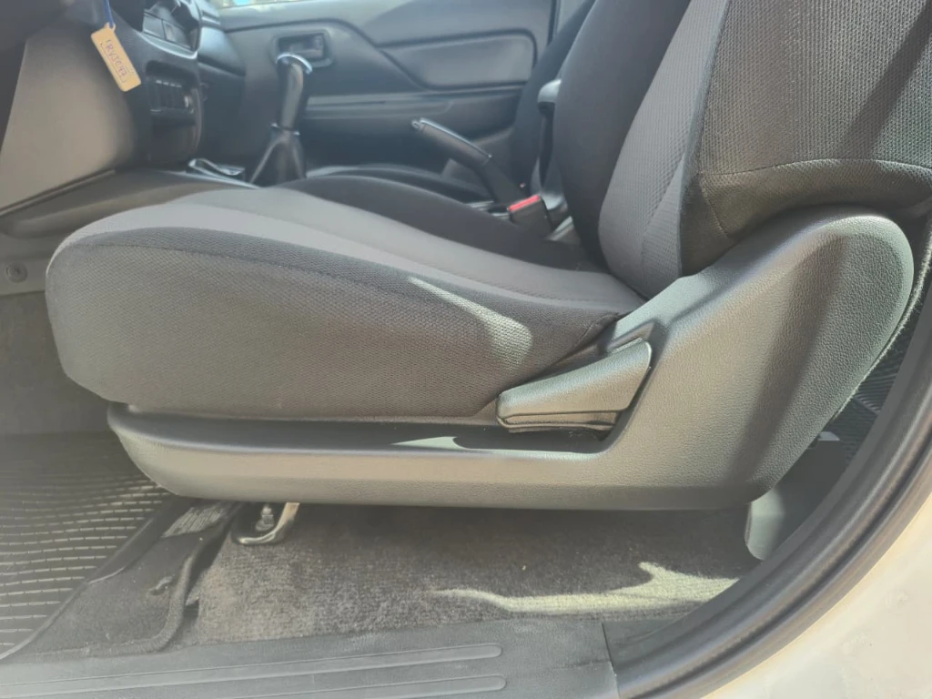 Mitsubishi L200 Katana Crm 4x4 2.4 año 2022